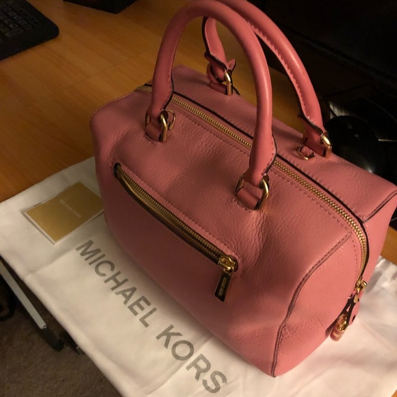 NWOT Michael Kors Satchel - Picture 4 of 6
